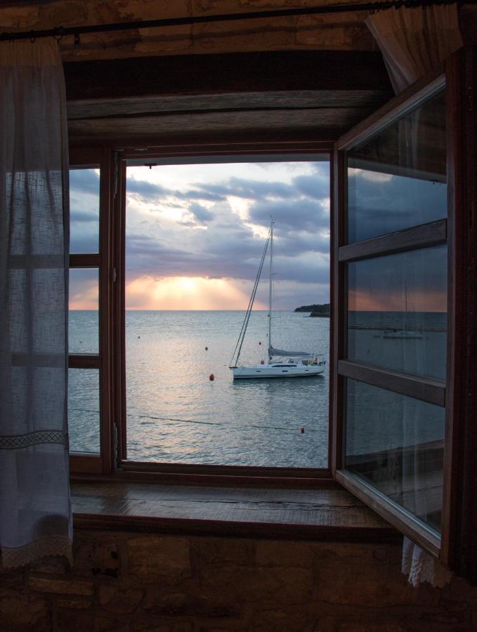 City Center Coastal Escape - Apartments With Sea View Or Cozy Room Novigrad Istria Buitenkant foto