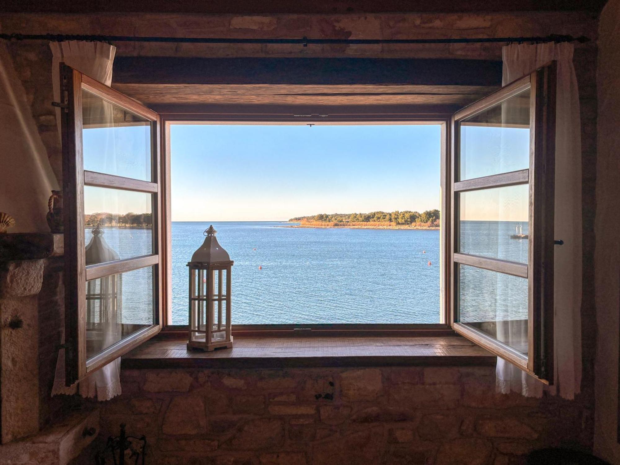 City Center Coastal Escape - Apartments With Sea View Or Cozy Room Novigrad Istria Buitenkant foto