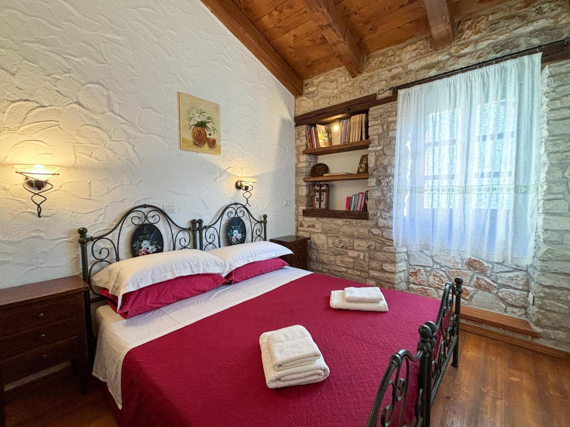 City Center Coastal Escape - Apartments With Sea View Or Cozy Room Novigrad Istria Buitenkant foto