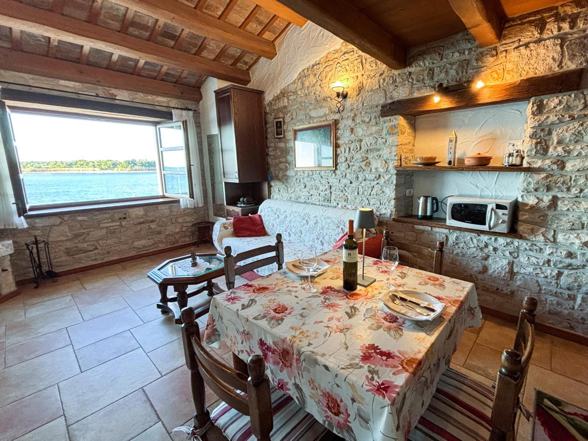 City Center Coastal Escape - Apartments With Sea View Or Cozy Room Novigrad Istria Buitenkant foto